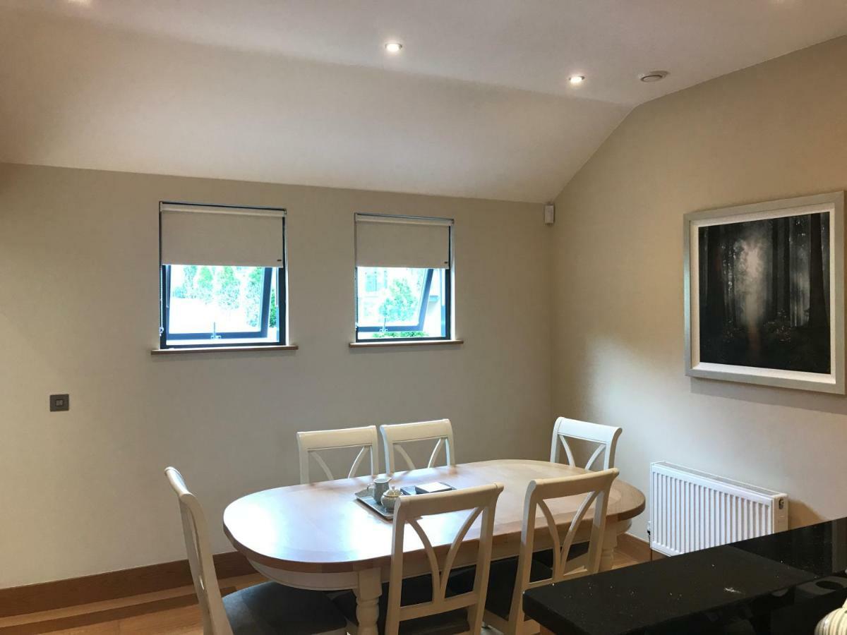 Holiday Home On Farnham Estate 캐번 외부 사진