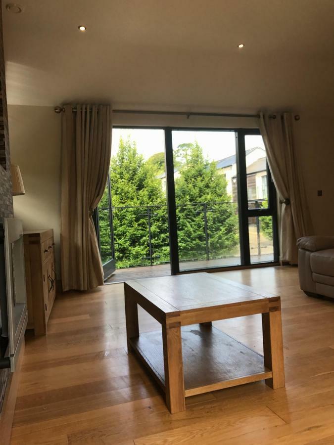 Holiday Home On Farnham Estate 캐번 외부 사진